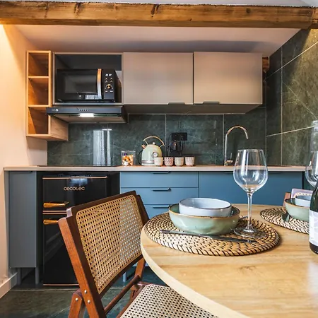 Cocon D Orion Apartment *